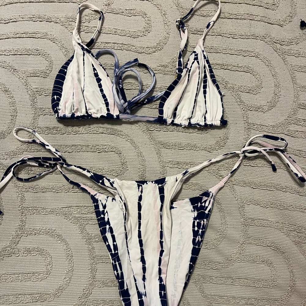 L Space tie dye bikini